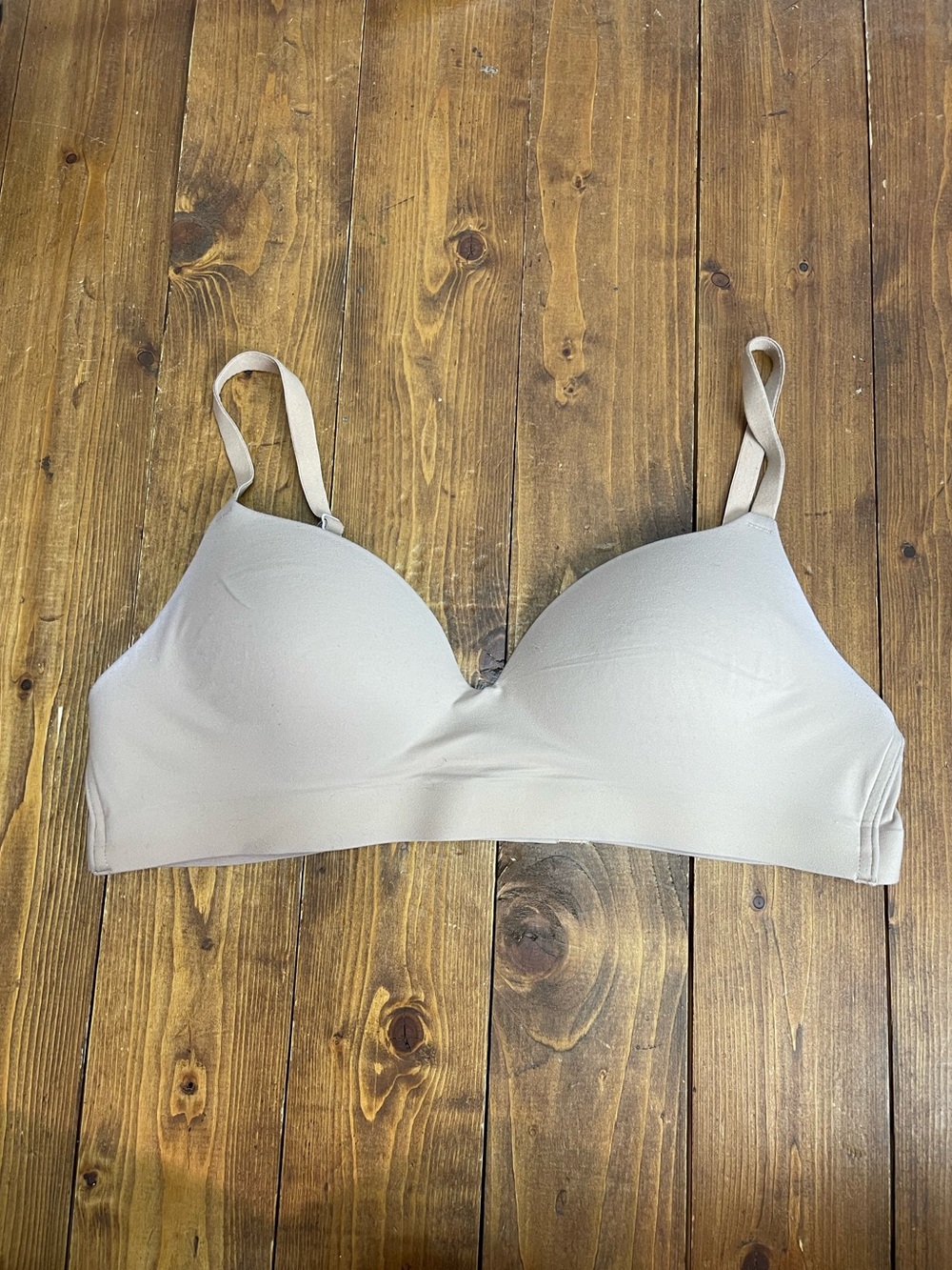 Soma Enbliss wireless tan nude bra size 36A